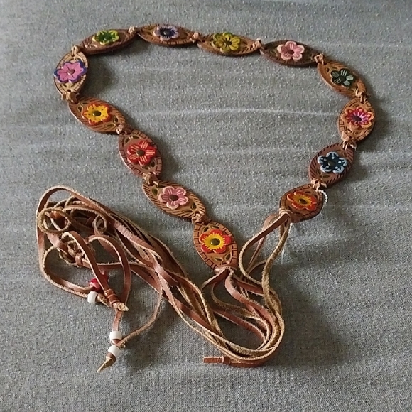 Source Unknown Accessories - Genuine Leather Floral Belt